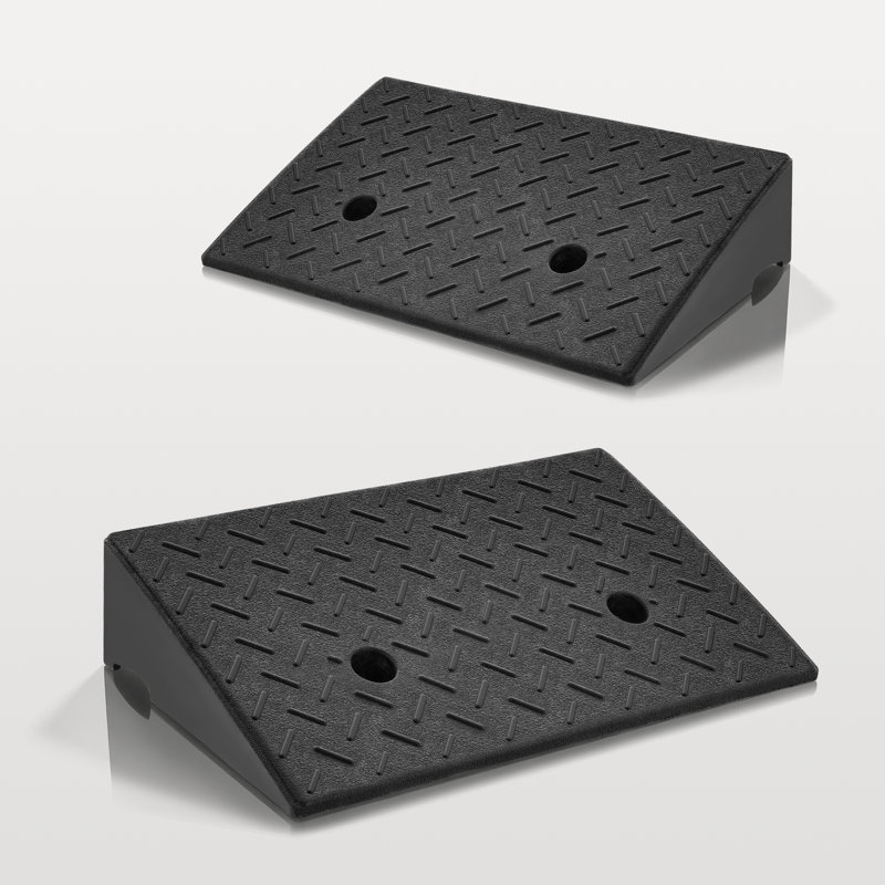 Rampe de dégagement en caoutchouc, H 4 po x l 19,5 po x L 12 po