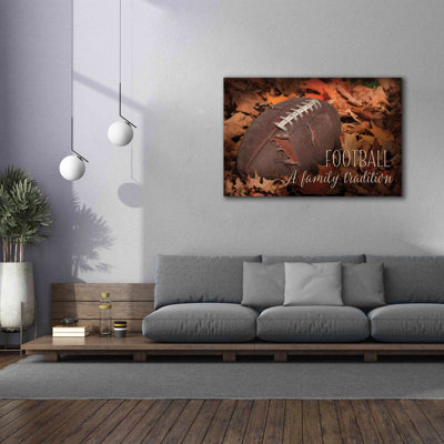 «Football - A Family Tradition» par Lori Deiter, art mural sur toile