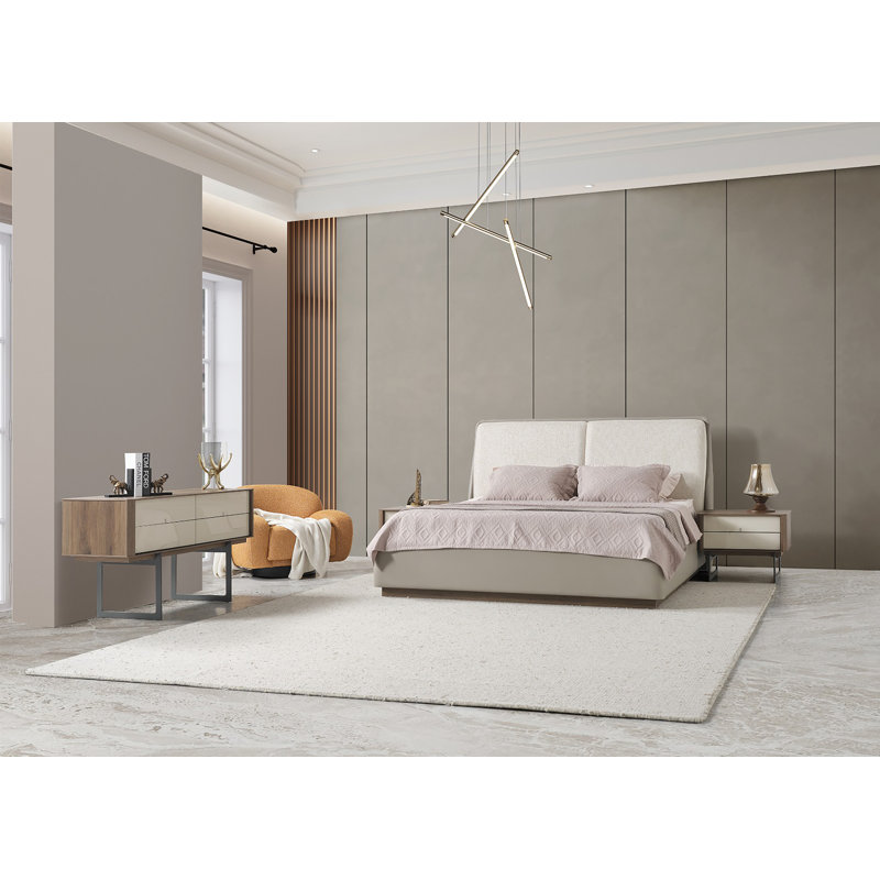 Chattam Upholstered Bed, King