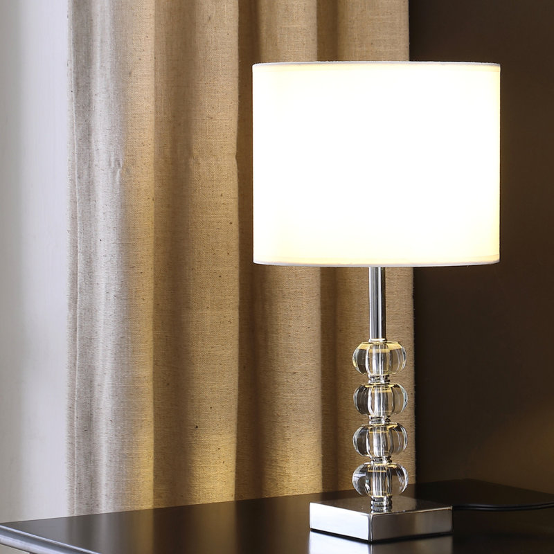 Lampe de table 17,75 "Olivia Prism