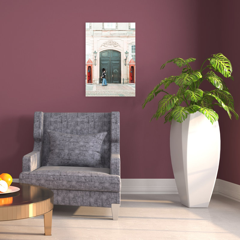 Danish Royal Guard Elegant Traditional Contemporary Architecture Wall Art Print, 60.96cm H x 40.64cm W