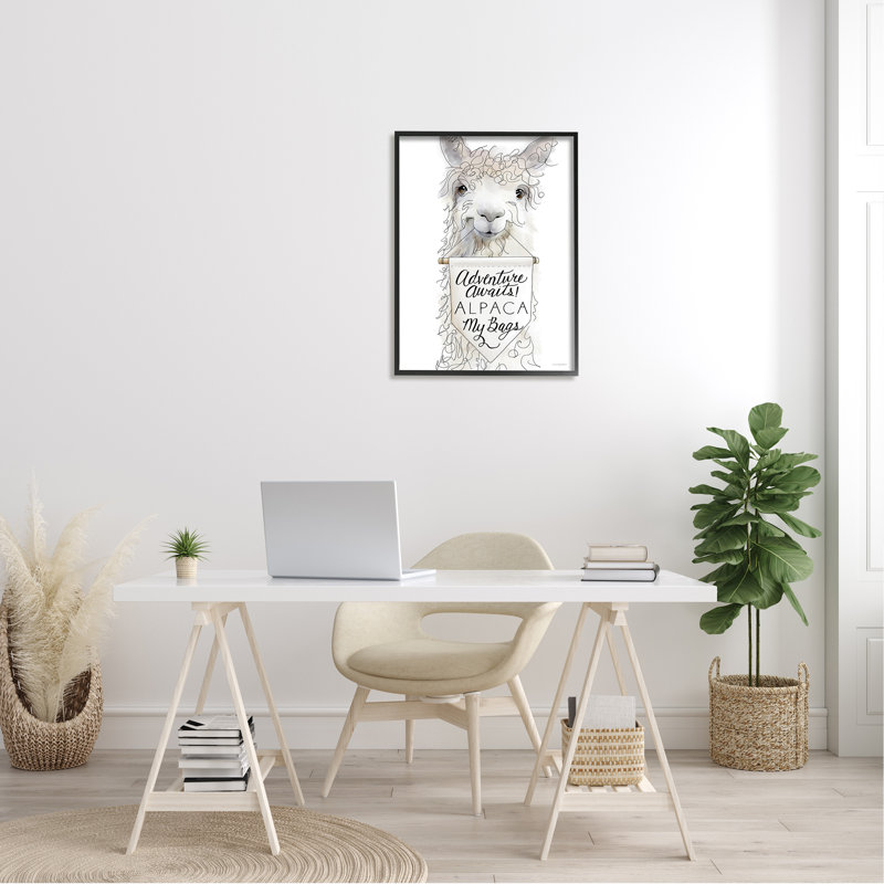«Adventure Awaits Alpaca» par Kamdon Kreations, L 24 po x H 30 po, Giclée encadrée noir minuit