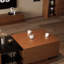Table basse simple en bois massif au design rétro-107149387