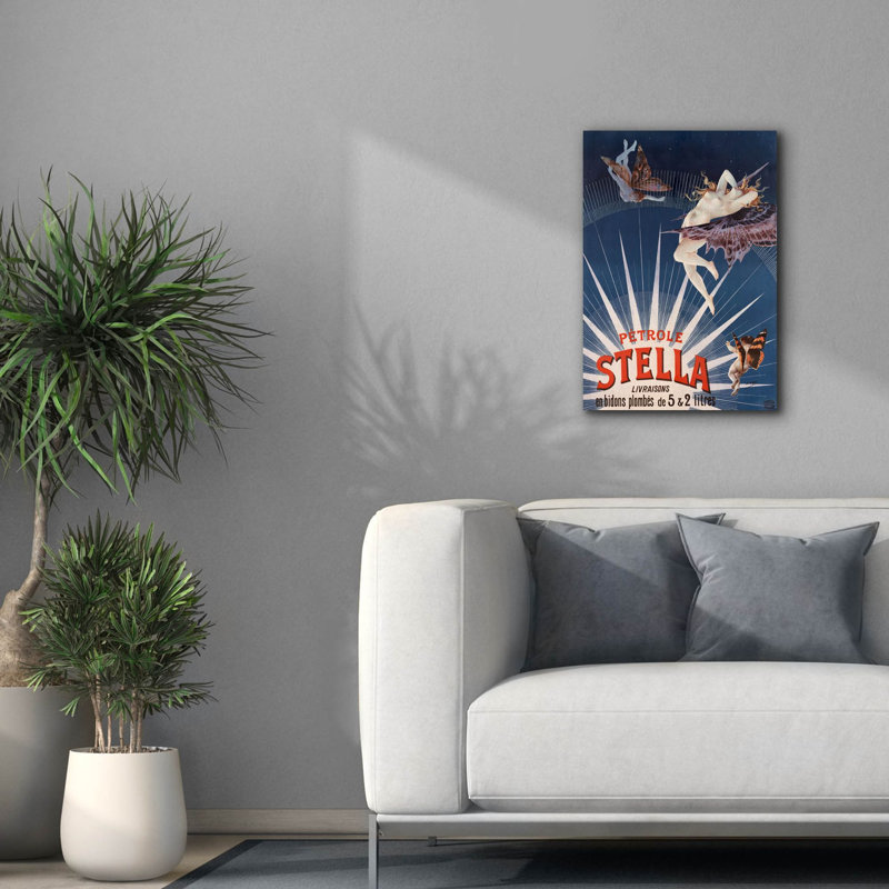 'Petrole Stella' by Gray, Canvas Wall Art, 26" H x 18" W x 0.75" D
