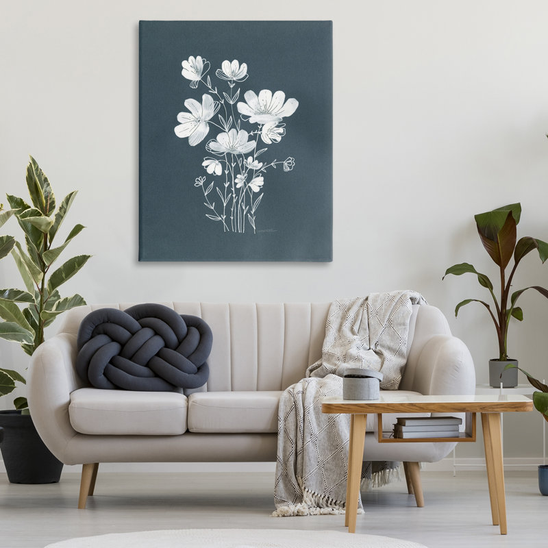 "White Simple Florals", art mural sur toile par Leeza Hernandez, H 48 po x l 36 po