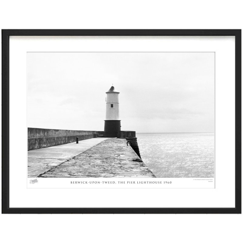 Berwick Upon Tweed, The Pier Lighthouse 1960 - Single Picture Frame Print, 40cm H x 50cm W x 2.3cm D