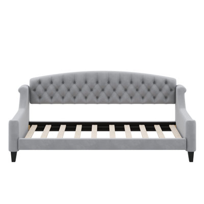 Modern Luxury Button Daybed