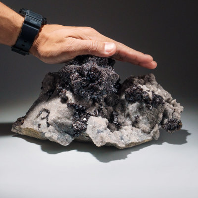 Sphalerite with Quartz and Dolomite from Dalnegorsk, Primorskiy Kray, Russia