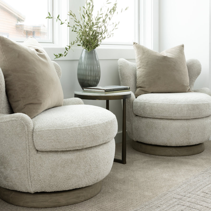 Club Chair Chair with Ottoman