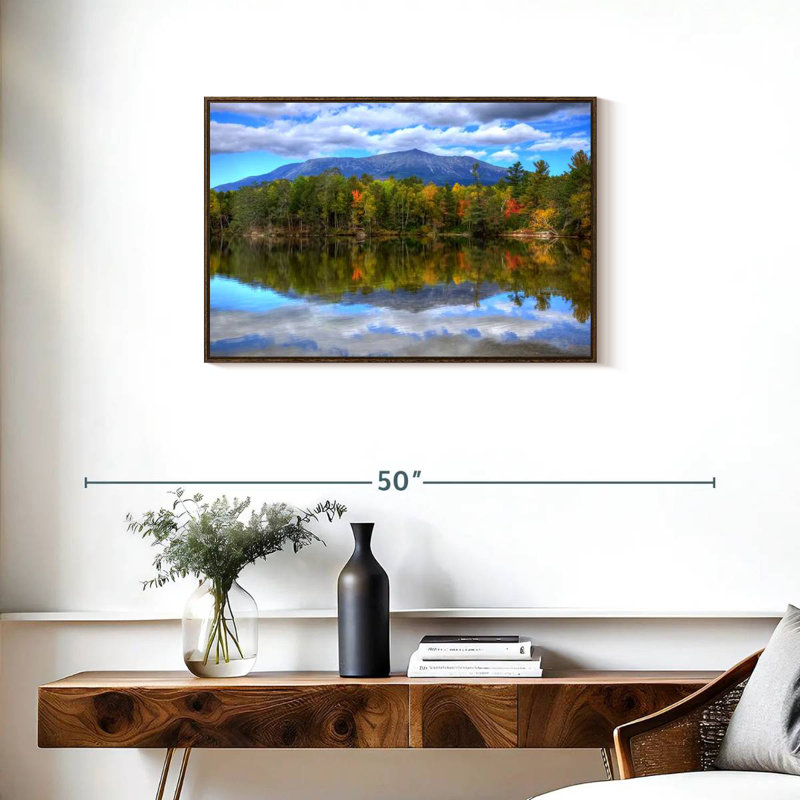 Paysage du mont Katahdin, Cadre flottant noyer, 31 po x 21 po