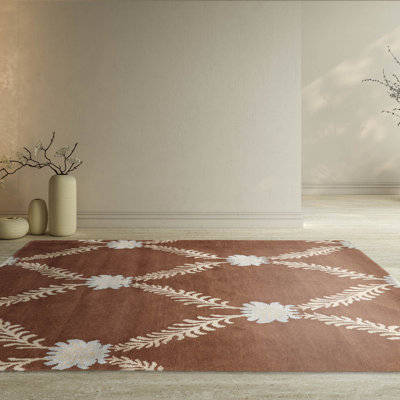 Dayva Silk and Wool Floral Indoor / Outdoor Rug