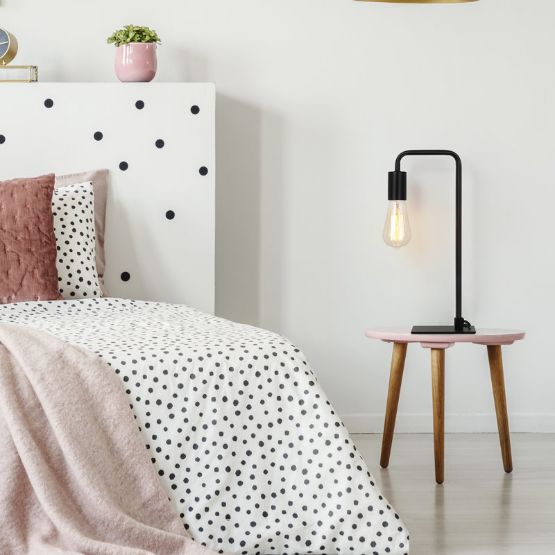 Gonsales Metal Desk Lamp