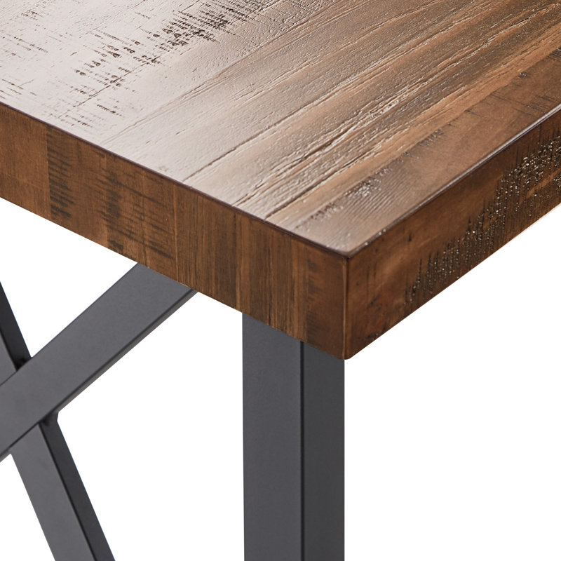 Bureau Isakson, Brun
