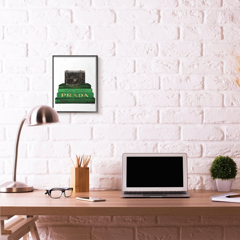 «Fashion Designer Purse Bookstack Green Black», impression, Giclée encadrée noir minuit, H 14 po x l 11 po
