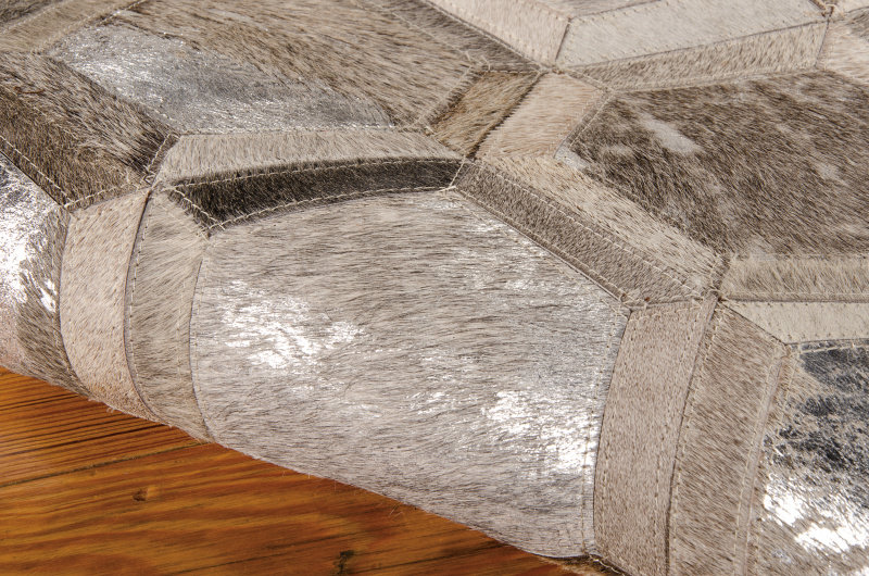 City Chic Hand Woven Geometric Area Rug, Silver/Beige/Gold, Rectangle 5'3" x 7'5"