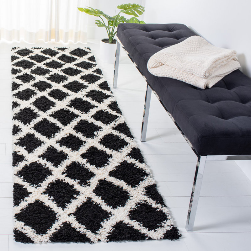 Tapis noir / blanc Alberthe, Tapis de couloir 2 pi 3 po x 8 pi