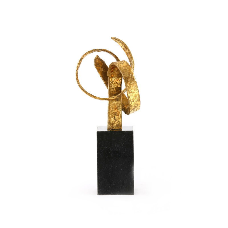 Ribbon Sculpture