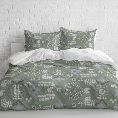 Zoey Lightweight Comforter Set
