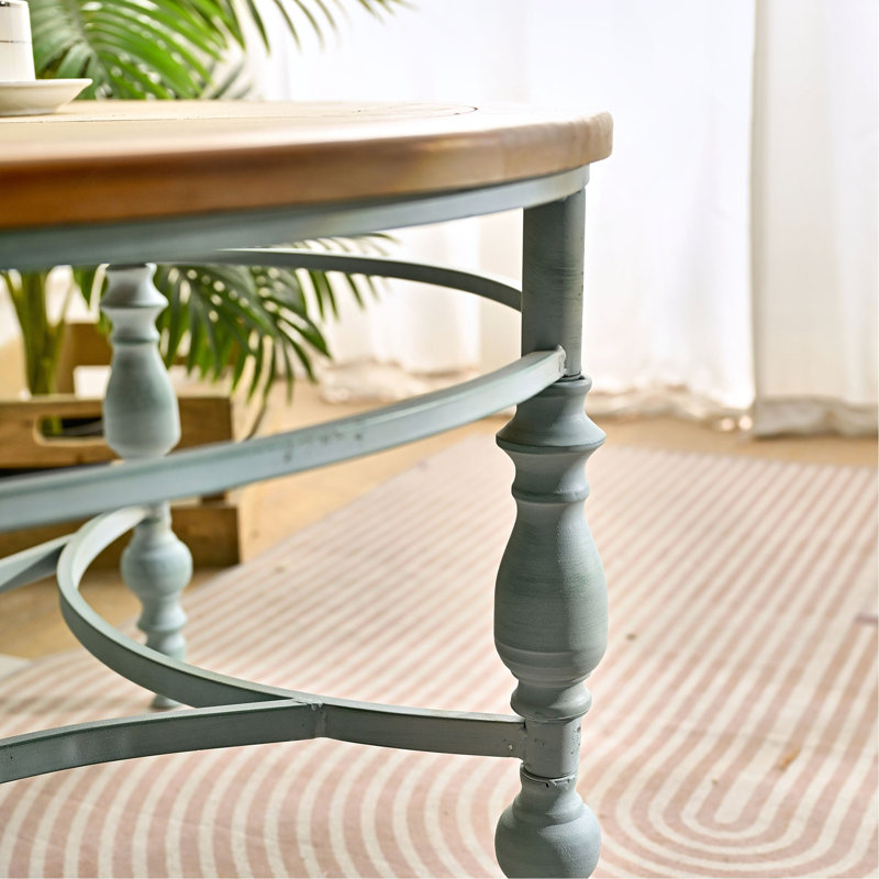 Table basse décorative en bois sculpté Accent