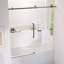 56 à 60 po X P 60 po H Porte de baignoire coulissante simple sans cadre en panneau de douche noir mat Verre transparent