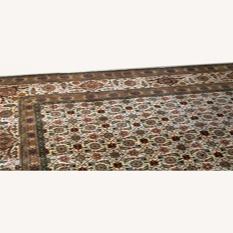 Tapis ivoire / brun / vert noué à la main de haute qualité