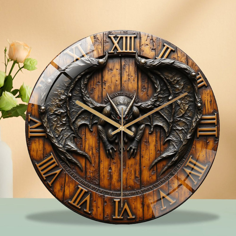 Horloge murale gargouille