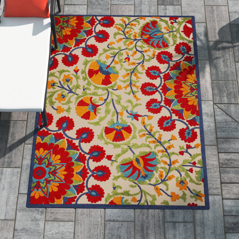 Lensing Floral Indoor / Outdoor Area Rug, Rectangle 107 x 168cm