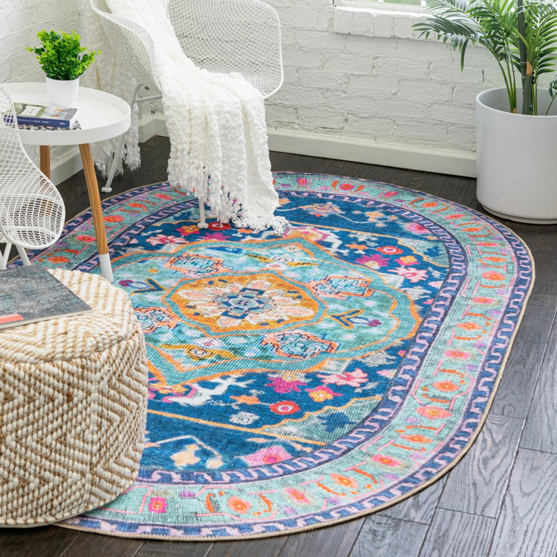 Sonja Chenille Oriental Indoor Rug, Oval 2' x 3'1"
