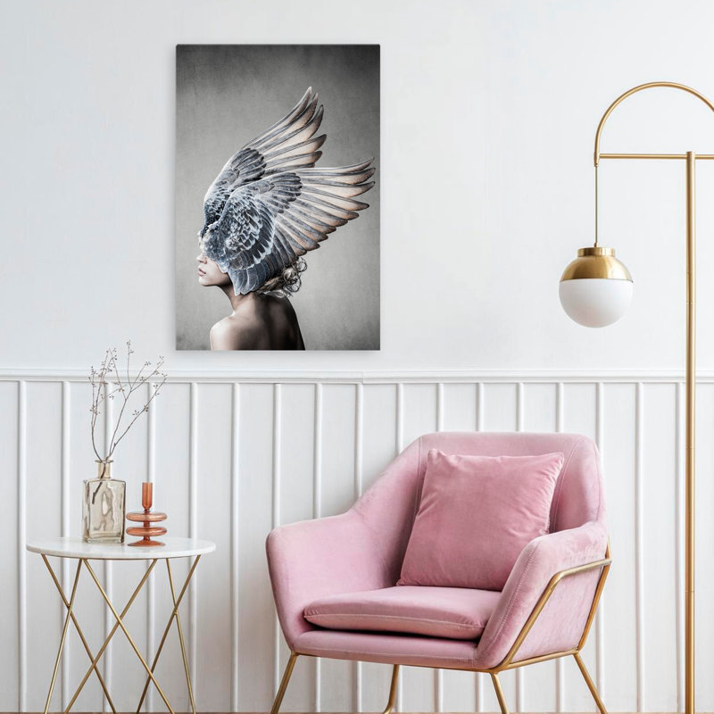 Selene - Art figuratif urbain et pop surréalisme, H 24 po x l 16 po