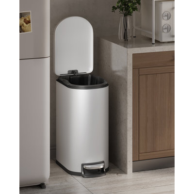 Poubelle à pédale mince en acier inoxydable - 8/13 gallons avec couvercle à fermeture en douceur, seau intérieur amovible, antirouille et résistant aux odeurs, bac à pédales pour la cuisine, la salle de bain, le bureau, la maison