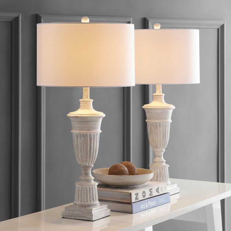 Sam Resin Table Lamp