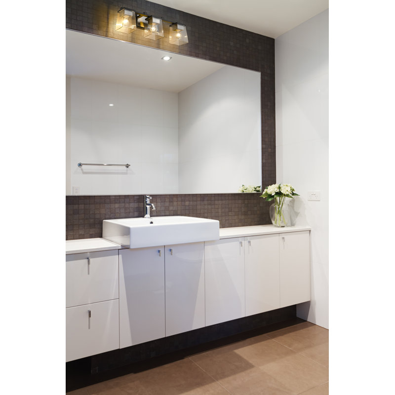 Éclairage de salle de bain à intensité variable 3 lumières Braydon, Nickel brossé