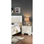 Table de chevet en bois crème 2 avec charnières sans fil et poignées à poignée en diamant pour la chambre à coucher 2 tiroirs, base de chargement, base