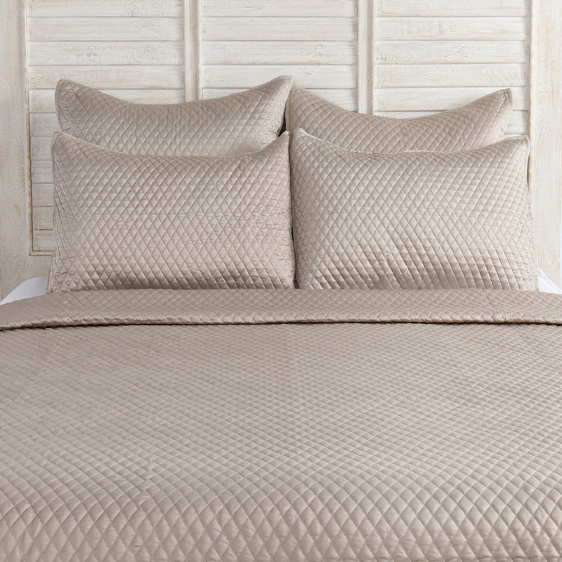 Winthrop Quilt, Natural, Queen Quilt