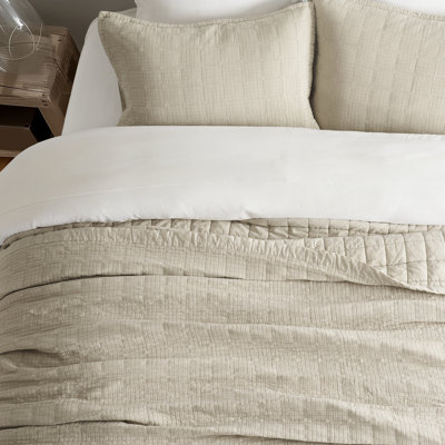Stonewashed Crinkle Cotton Box Stitch Quilt Set