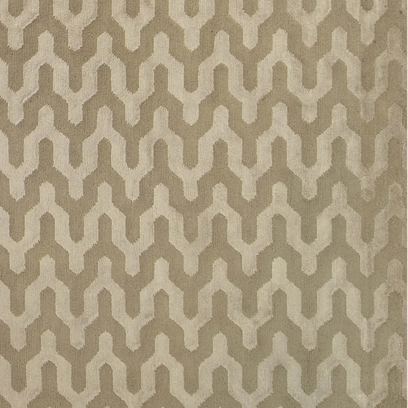 Hand Knotted Area Rug in Beige And Ivory, Rectangle 6' x 9'