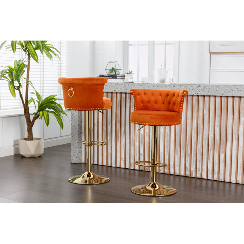 Ensemble de 2 tabourets de bar pivotants en velours avec repose-pieds en métal et dossier capitonné, Orange