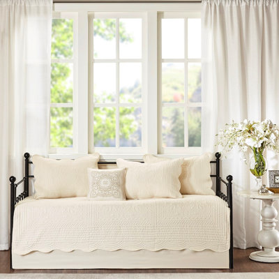Daybed Cover Cream - 6 Piece Reversible With Scalloped Edge For Twin Size Bed And Matching Decor In Edge, Fits Mattress Comes Shams