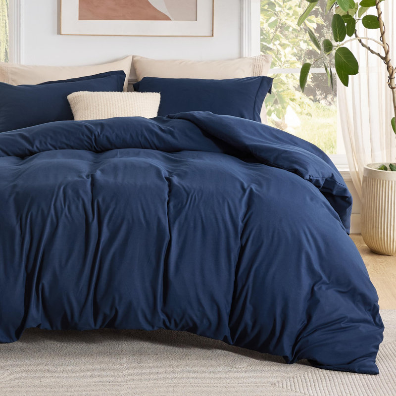 Bedsure Microfiber Duvet Cover with Fitted Sheet- Deep Pocket, Hotel Luxury Soft Double Brushed Bedding Set （Set of 4）