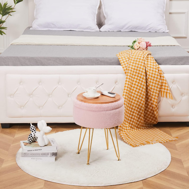 Fauteuil de coiffeuse, Rose