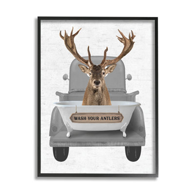 «Wash Your Antler Deer On Wood» par Washed Antler