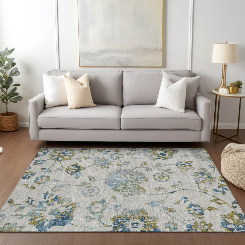 Charysse Washable Floral Indoor / Outdoor Rug, Rectangle 2'6" x 3'10"