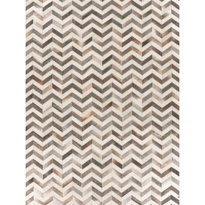 Natural Hide Cowhide Chevron Indoor Rug