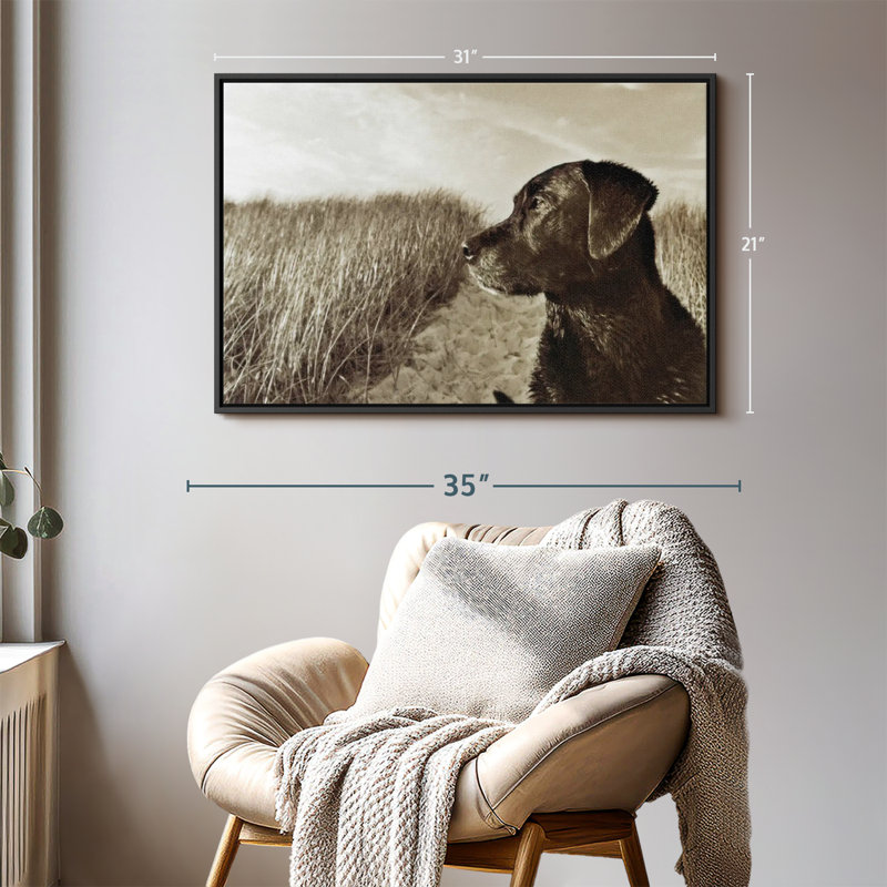 «Black Lab At The Beach», reproduction sur toile, H 21 po x l 31 po