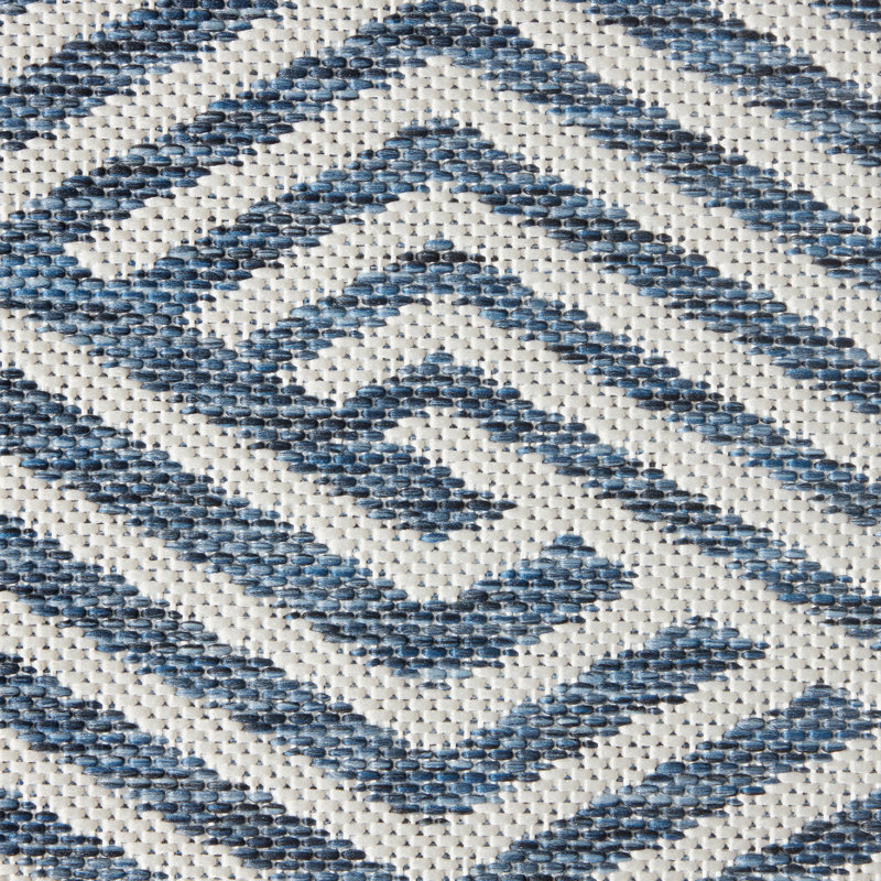 NICOLE MILLER NEW YORK Patio Country Ombre Geo Outdoor Area Rug, Navy Blue/Cream, Rectangle 3'11" x 5'2"