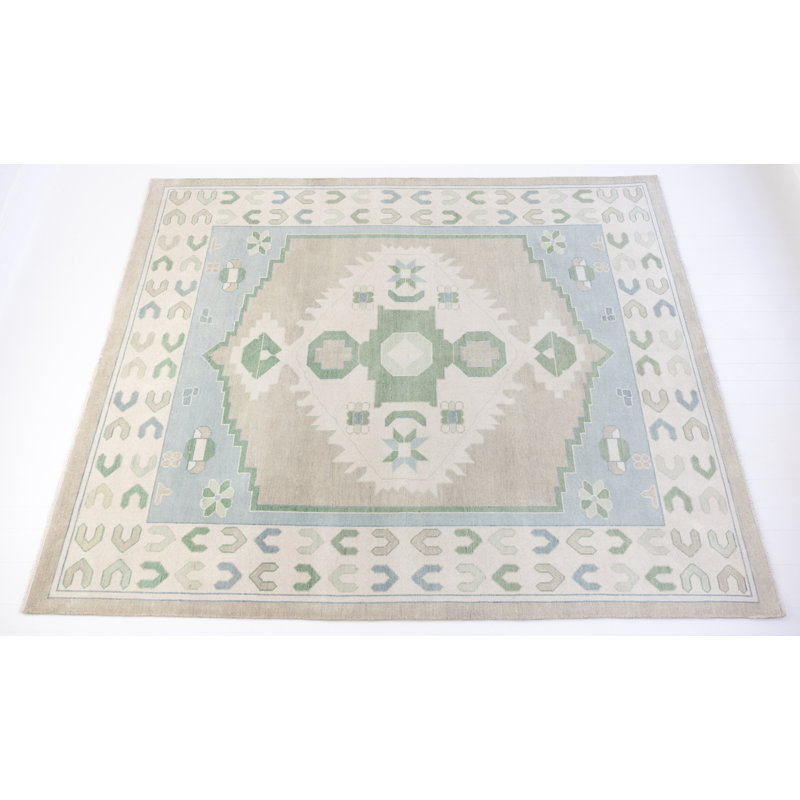 Ivy Hand Knotted Wool Oriental Area Rug, Rectangle 6' x 9'