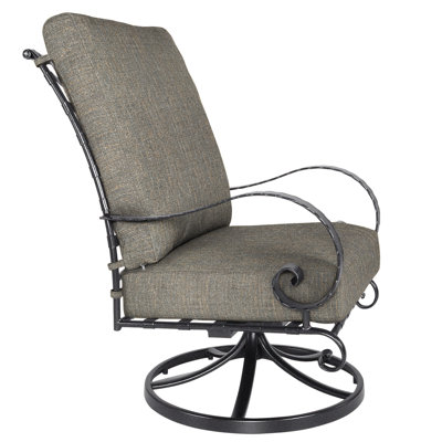 Classico Outdoor Lounge Chair