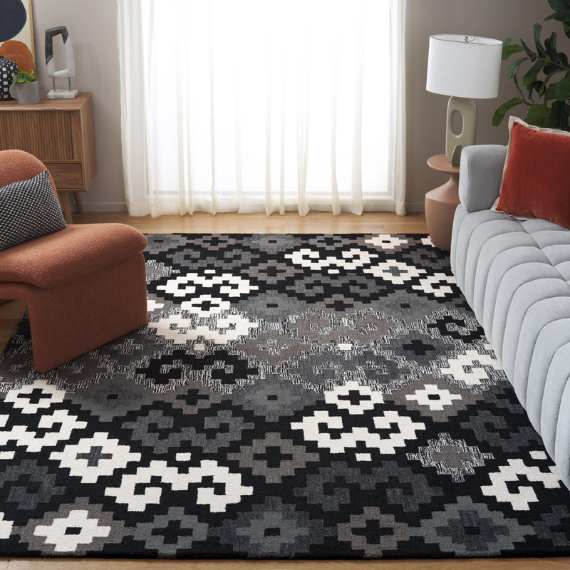 Lakeetha Hand Tufted Wool/Cotton Southwestern Rug in White/Gray/Black, Rectangle 8' x 10'