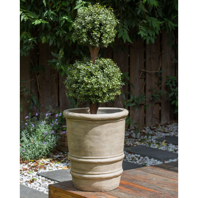 LILIUM Handcrafted Terracotta Indoor / Outdoor Pot Planter