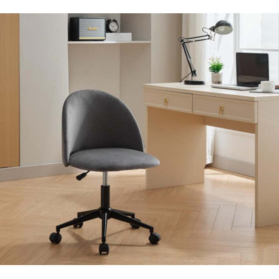 Chaise de bureau White Boucle, chaise d'ordinateur pivotante à dossier moyen avec pieds noirs, chaise de bureau rembourrée moderne avec roulettes